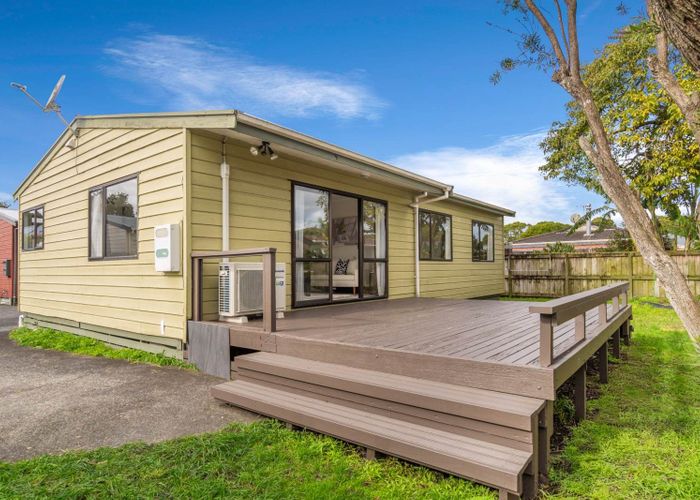  at 3/30 Avondale Road, Avondale, Auckland City, Auckland