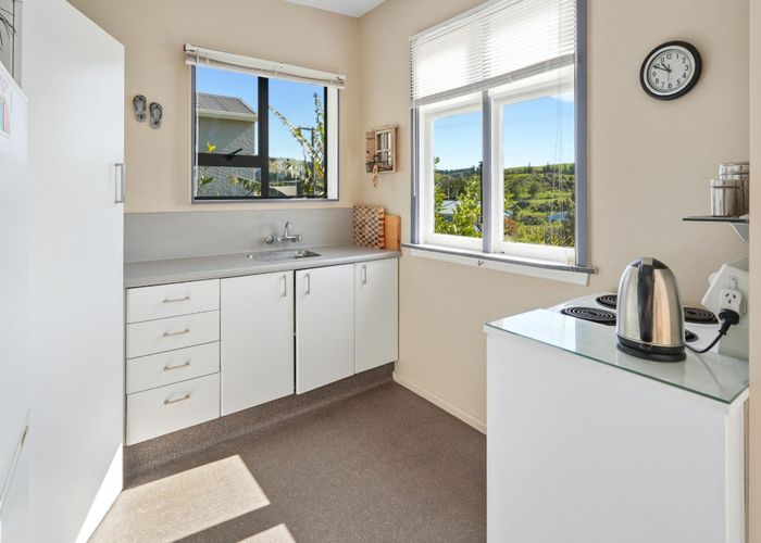  at 19 Caverhill Crescent, Motunau, Greta Valley