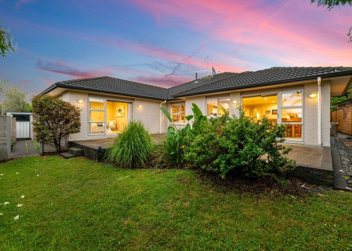  at 9 Kenley Heights, Flat Bush, Auckland