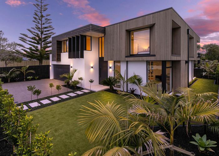  at 28A Roland Road, Greenhithe, Auckland