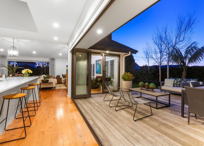  at 1 Tupare Place, Highlands Park, New Plymouth, Taranaki