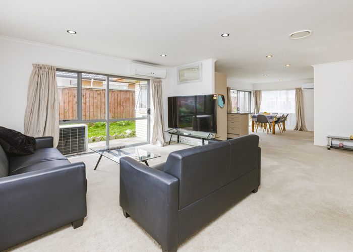 at 11A Seddon Avenue, Papatoetoe, Auckland