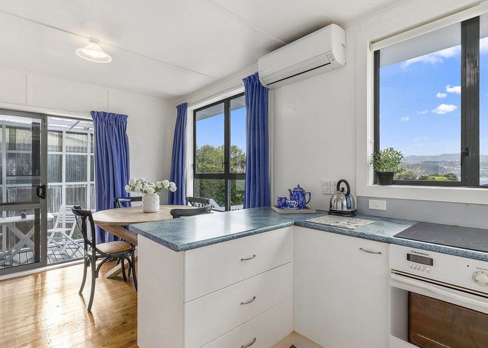  at 43 Waiuta Street, Titahi Bay, Porirua, Wellington