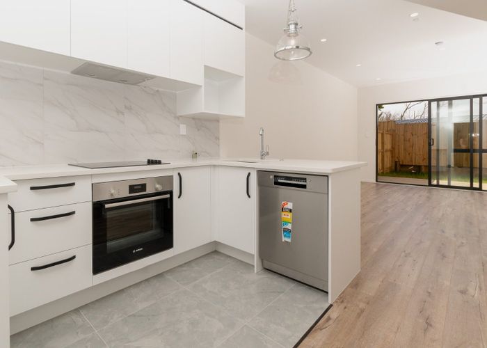  at 30/241 Don Buck Road, Massey, Waitakere City, Auckland