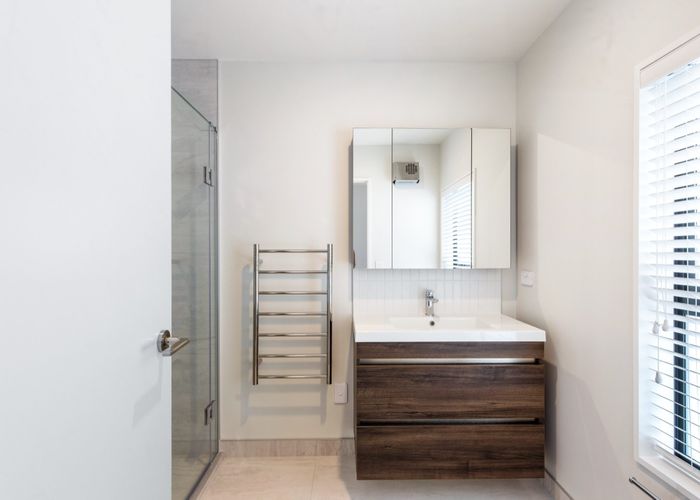  at 22 Lancaster Road, Beach Haven, North Shore City, Auckland