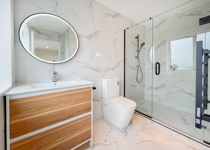  at 17B Hedley Road, Mount Roskill, Auckland City, Auckland