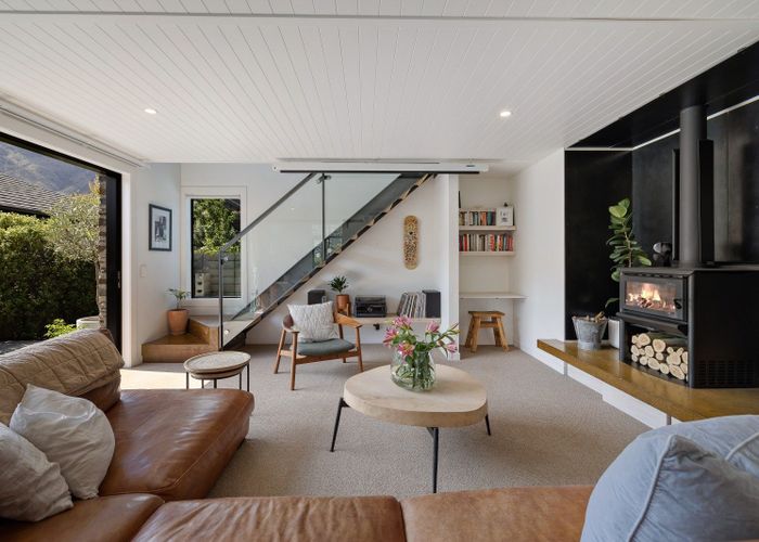  at 9 Howden Drive, Jacks Point, Queenstown-Lakes, Otago