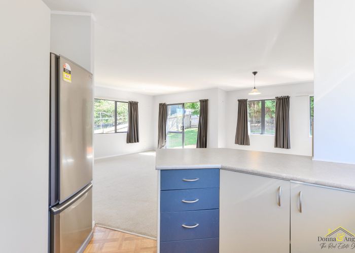  at 14A Tauhara Street, Green Bay, Waitakere City, Auckland