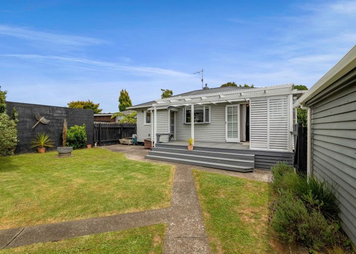  at 7 Hursthouse Street, Vogeltown, New Plymouth, Taranaki