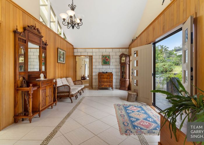  at 158 Mill Road, Manurewa