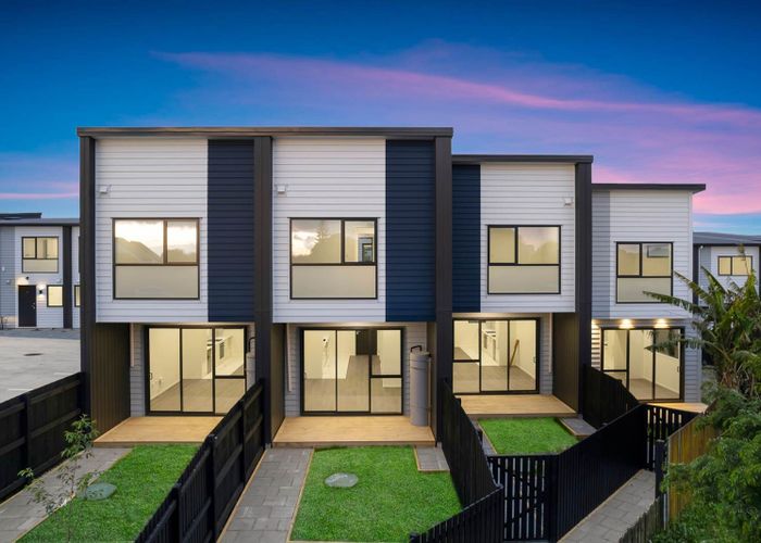  at 1, 4, 15/17 Barneys Farm Road, Clendon Park, Manukau City, Auckland