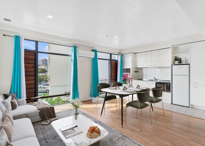  at 2F/5 Charlotte Street, Eden Terrace, Auckland City, Auckland