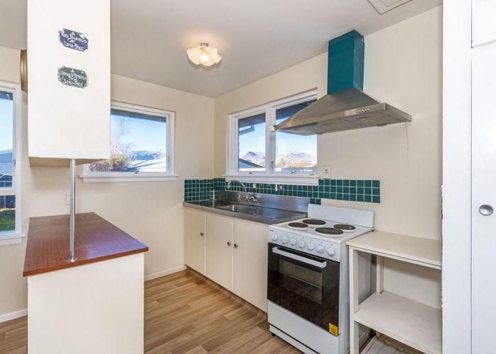  at 6 Claymore Street, Woolston, Christchurch