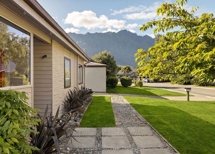  at 8 Kawarau Place, Frankton, Queenstown-Lakes, Otago