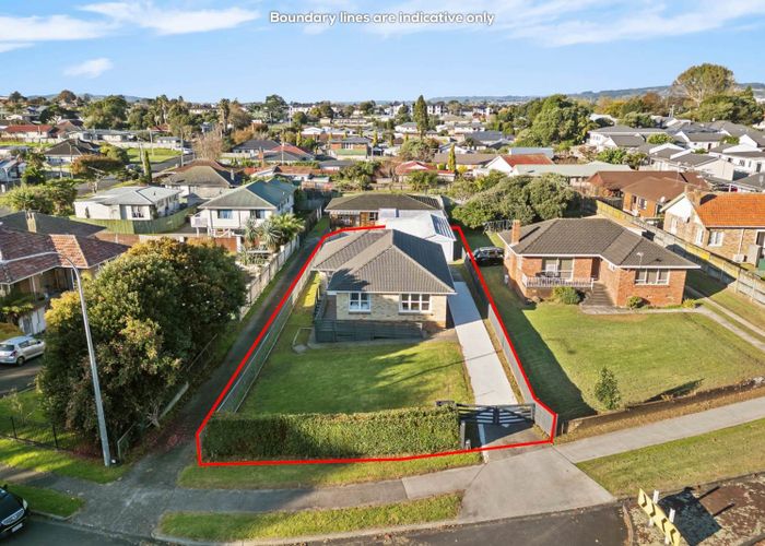  at 1/6 Great South Road, Papakura, Auckland