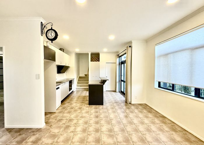  at 8 Derg Place, East Tamaki, Manukau City, Auckland