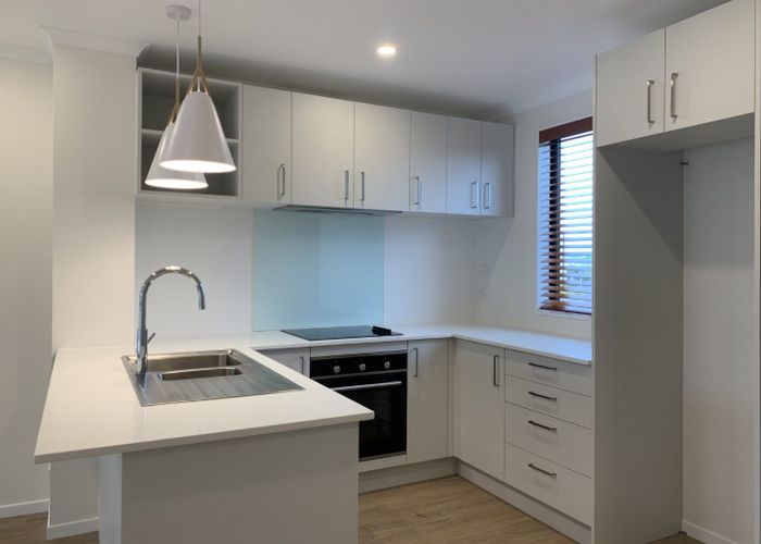  at 468C Roscommon Road, Clendon Park, Manukau City, Auckland