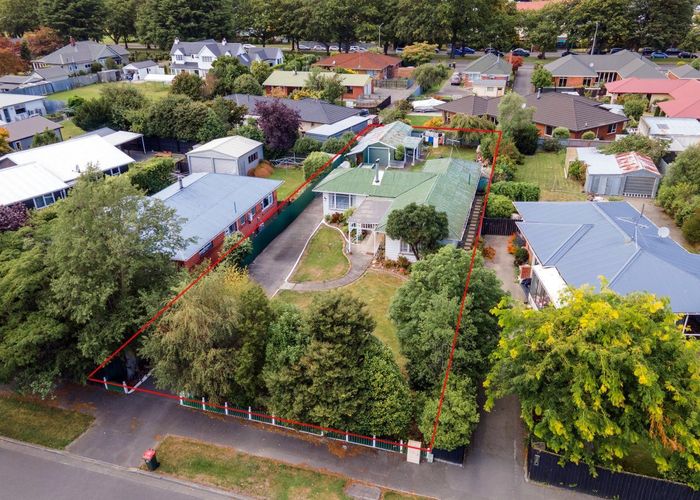  at 10 Reid Crescent, Allenton, Ashburton