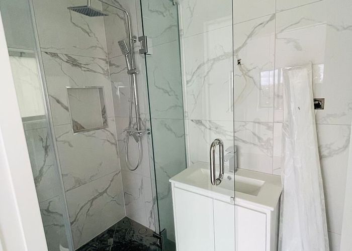  at 1/187 Gray Avenue, Papatoetoe, Manukau City, Auckland