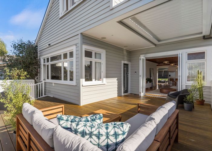  at 7 Lloyd Avenue, Mount Albert, Auckland