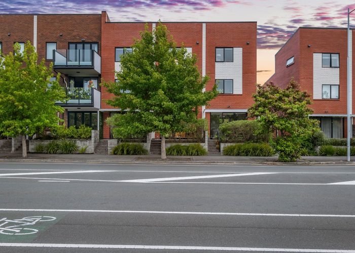  at 6/89 Hobsonville Point Road, Hobsonville, Auckland