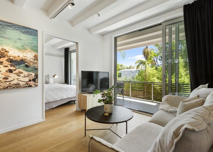  at 14/73 Princes Street, Northcote Point, Auckland