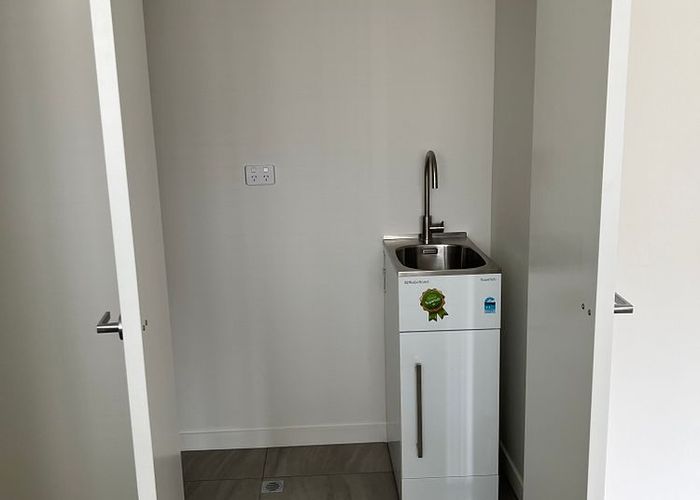  at 19 Te Ara O Ripeka Wharawhara, Petone, Lower Hutt, Wellington