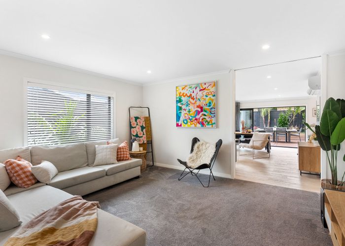  at 15 Plantation Avenue, Flat Bush, Auckland