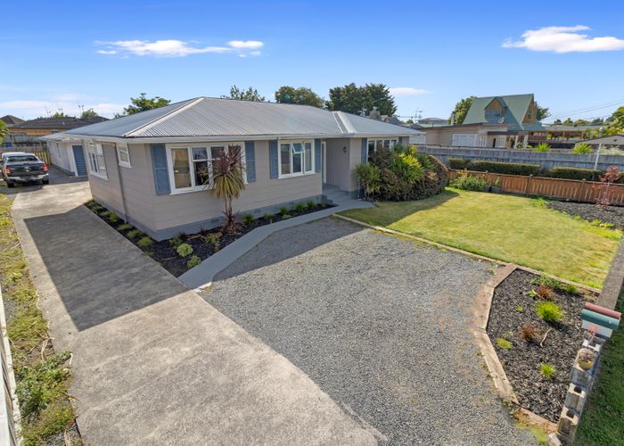  at 26 Heath Street, St Andrews, Hamilton