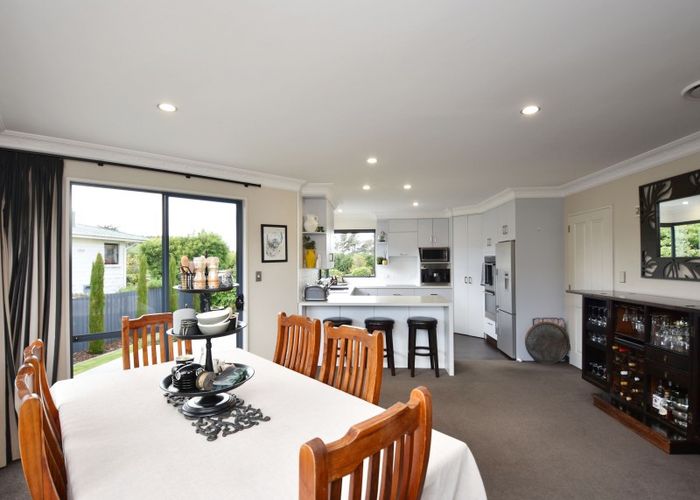  at 712 Queens Drive, Waikiwi, Invercargill