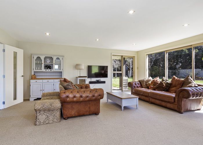  at 686 Depot Road, Burnt Hill, Oxford