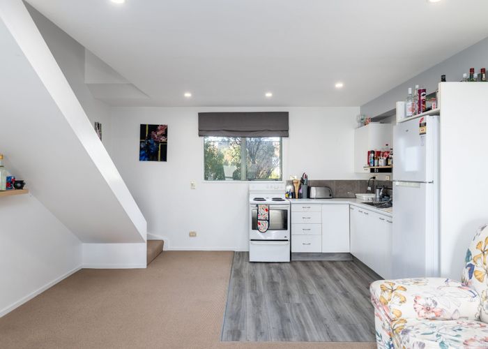  at 8/292 Bealey Avenue, City Centre, Christchurch City, Canterbury