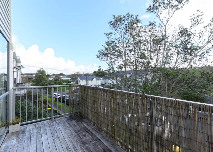  at 1/5 John Jennings Drive, Albany, North Shore City, Auckland