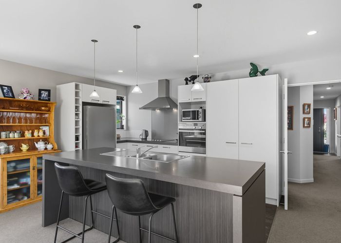  at 87 Rannoch Drive, Broomfield, Christchurch