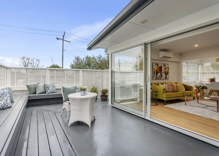  at 3 Toatoa Place, Mangere Bridge, Manukau City, Auckland