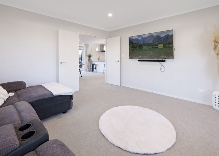  at 24 Te Kio Crescent, Papamoa Beach, Tauranga, Bay Of Plenty