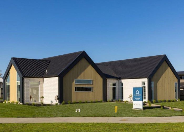  at 2 Iwi Road, Baverstock, Hamilton