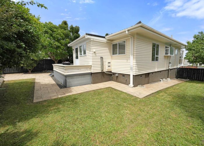  at 1/29 Gloria Avenue, Te Atatu Peninsula, Waitakere City, Auckland