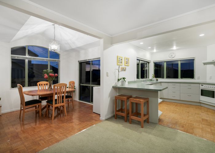  at 7A Smale Street, Point Chevalier, Auckland