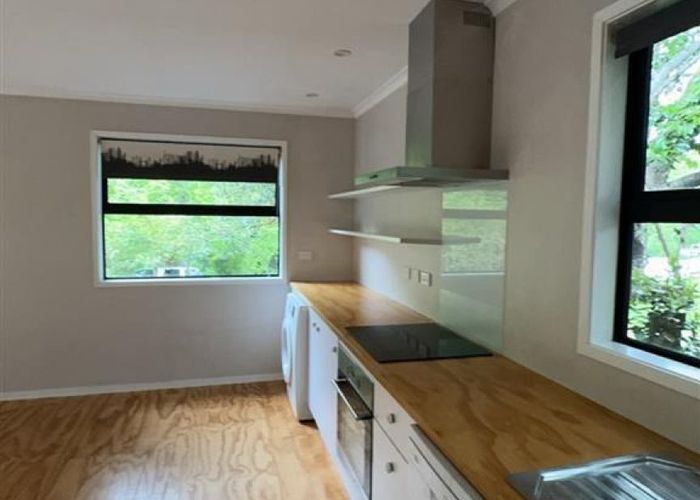  at 2 Ebrington Place, Strandon, New Plymouth, Taranaki