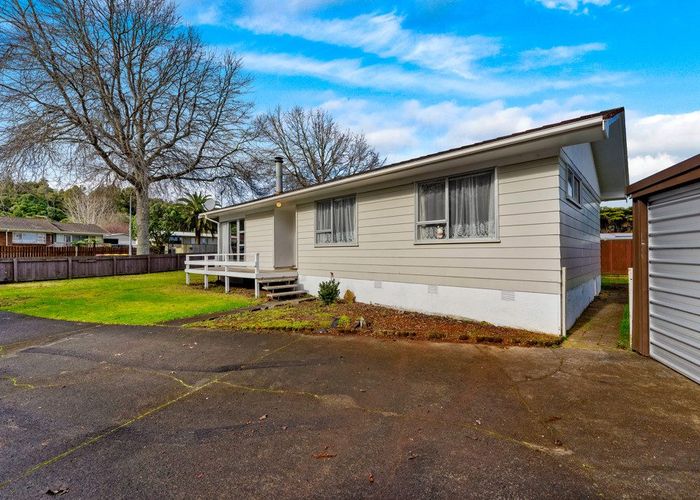  at 23 Redcrest Avenue, Red Hill, Papakura, Auckland