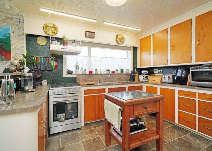  at 20 Frome Street, Clifton, Invercargill