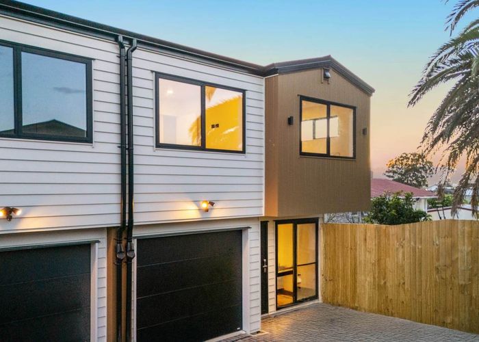  at Lot 2/511 Massey Road, Mangere, Manukau City, Auckland