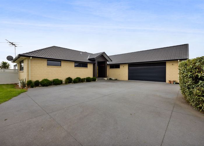  at 164 Brown Road, Brixton, Waitara