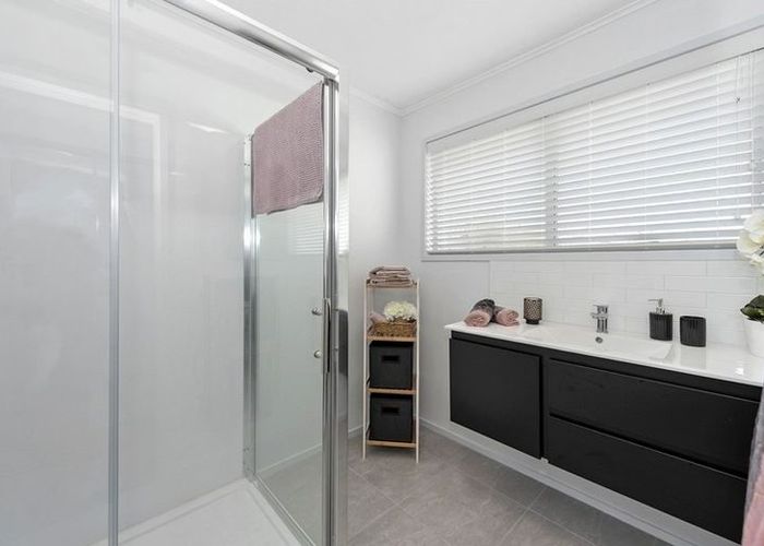  at 12F Radnor Street, Hamilton City Central, Hamilton, Waikato