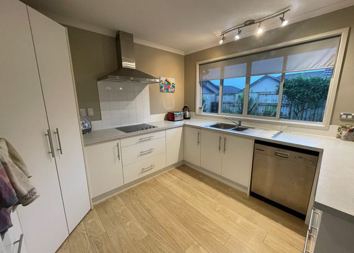  at 10 Gibbston Close, Huntington, Hamilton, Waikato