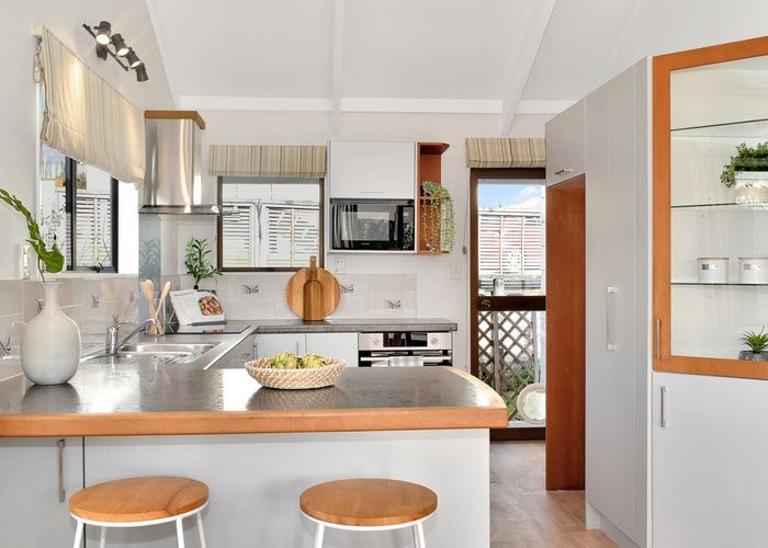  at 132 Osprey Drive, Welcome Bay, Tauranga, Bay Of Plenty
