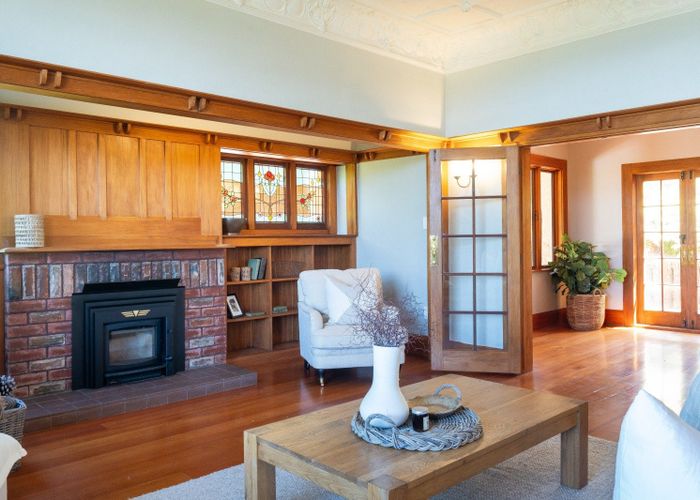  at 8 Cobden Road, Bluff Hill, Napier, Hawke's Bay