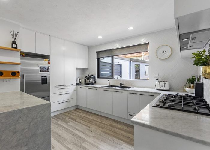  at 1/14 Arkles Strand, Arkles Bay, Whangaparaoa