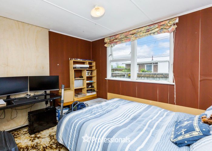  at 8 Maher Street, Elderslea, Upper Hutt